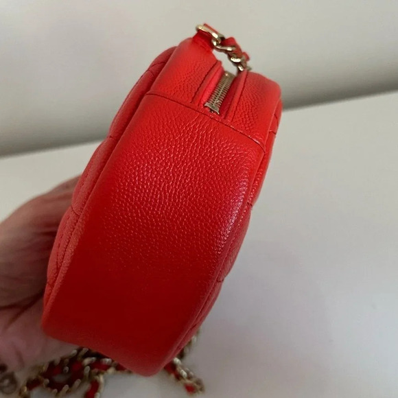 Chanel Round Clutch Mini Bag Chain Quilted Red Caviar Silver Hardware 26 series - Picture 12 of 13